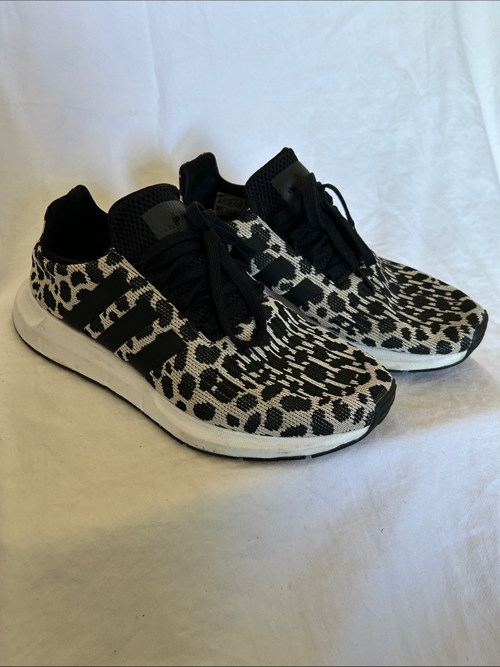 adidas Women’s Black and White Patterned Sneakers - Picture 2 of 4